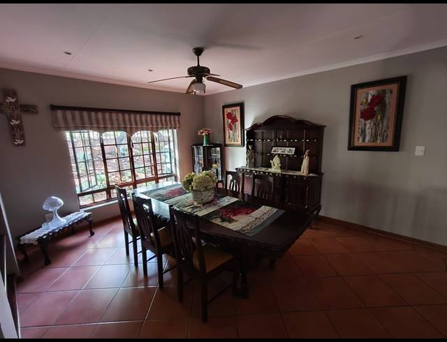 4 BEDROOM HOUSE FOR SALE IN CASHAN